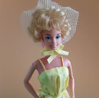Barbie Pretty Changes, 1979 - original outfit
