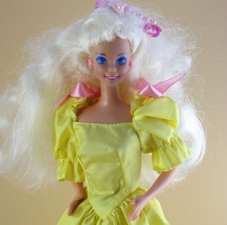 Barbie Pretty Surprise, 1991